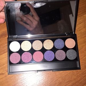 Sleek makeup eyeshadow palette in vintage romance